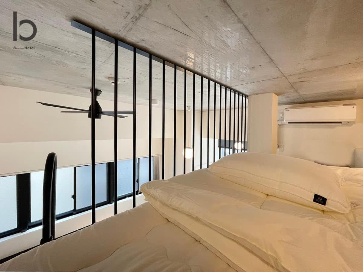 Bhotel Nekoyard - Contemporary Loft Studio Near Peace Park Hiroshima Bagian luar foto